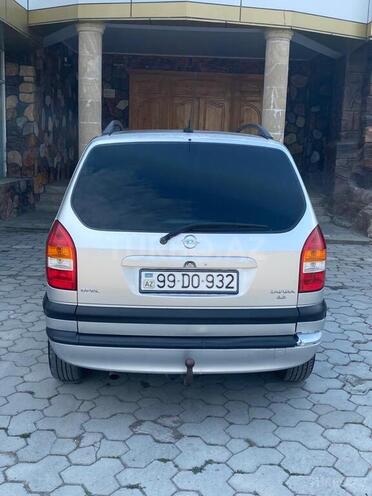 Opel Zafira 2001, 282,000 km - 2.2 l - Qusar