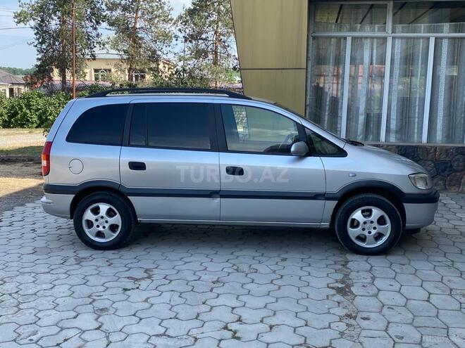 Opel Zafira 2001, 282,000 km - 2.2 l - Qusar