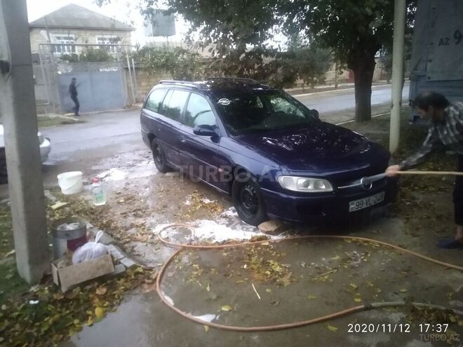 Opel Omega 1995, 534,304 km - 2.0 l - Salyan