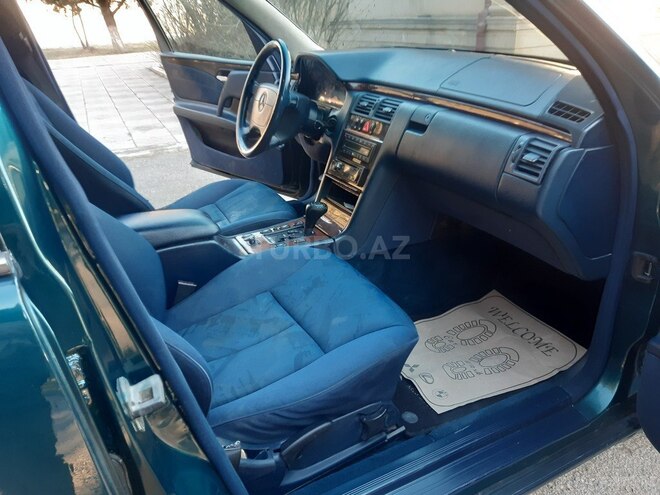Mercedes E 230 1997, 175,000 km - 2.3 l - Gəncə