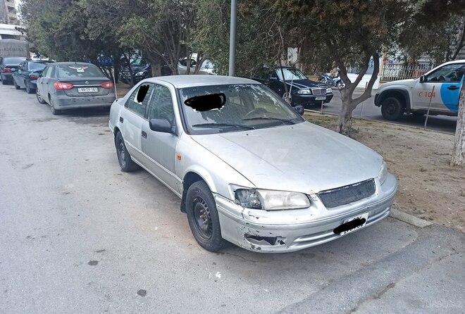 Toyota Camry 2001, 230,000 km - 2.2 l - Bakı