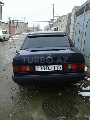 Mercedes 190 1990, 284,500 km - 1.8 l - Qusar