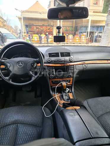 Mercedes E 220 2006, 374,000 km - 2.2 л - Bakı