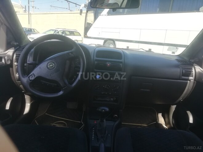 Opel Astra 2000, 302,000 km - 1.6 l - Bakı