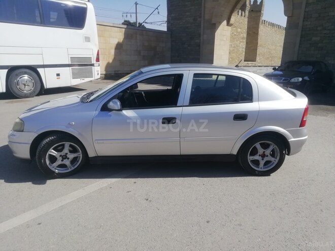 Opel Astra 2000, 302,000 km - 1.6 l - Bakı