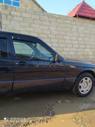 Mercedes 190 1990, 284,500 km - 1.8 l - Qusar