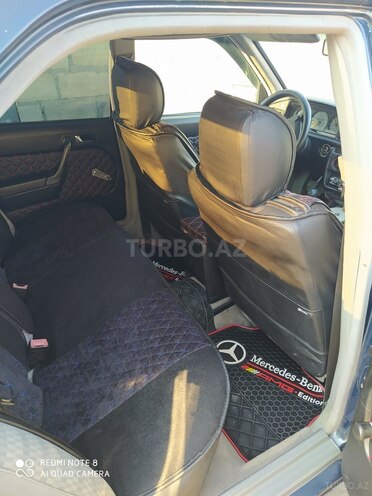 Mercedes 190 1990, 284,500 km - 1.8 l - Qusar
