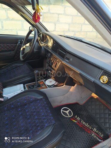 Mercedes 190 1990, 284,500 km - 1.8 l - Qusar