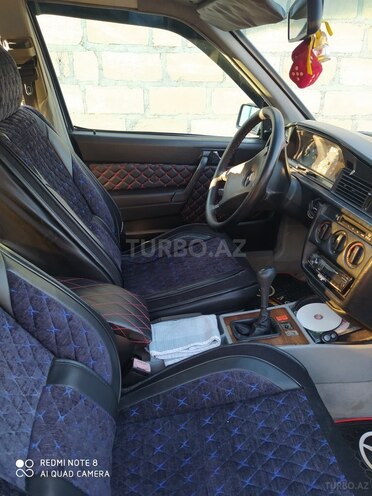Mercedes 190 1990, 284,500 km - 1.8 l - Qusar
