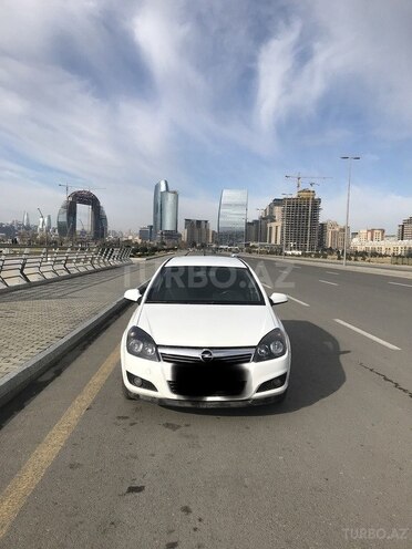 Opel Astra 2009, 181,000 km - 1.3 l - Bakı