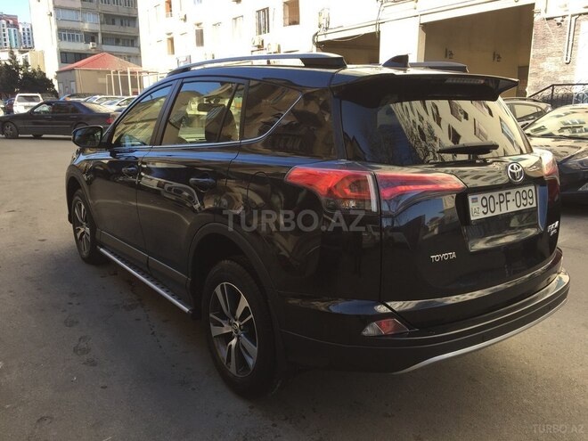 Toyota RAV4 2018, 144,000 km - 2.0 l - Bakı