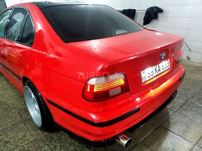 BMW 523 1996, 305,000 km - 2.5 l - Bakı