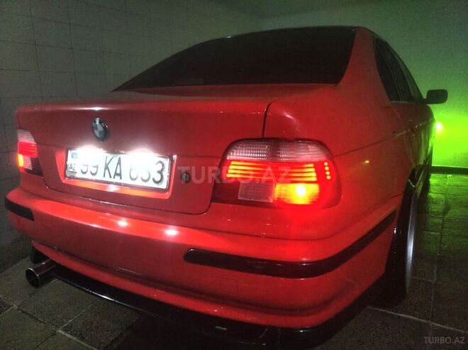 BMW 523 1996, 305,000 km - 2.5 l - Bakı