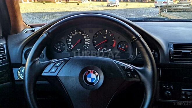 BMW 523 1996, 305,000 km - 2.5 l - Bakı