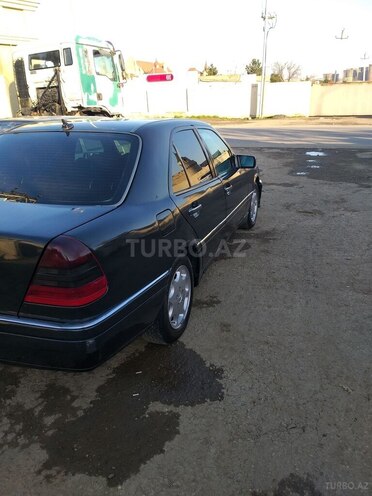 Mercedes C 220 1995, 433,222 km - 2.2 л - Xırdalan