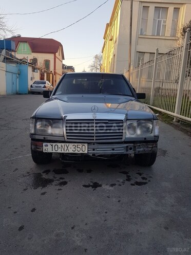 Mercedes E 300 1987, 478,000 km - 3.0 л - Bakı