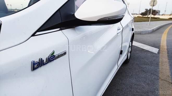 Hyundai Elantra 2013, 110,860 km - 1.6 l - Bakı