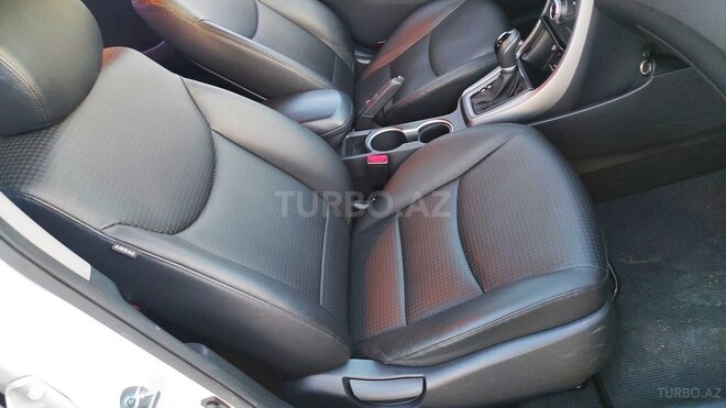 Hyundai Elantra 2013, 110,860 km - 1.6 l - Bakı