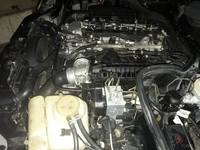 Mercedes E 270 2001, 247,868 km - 5.5 l - Bakı