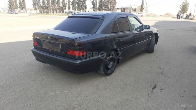 Mercedes C 180 1997, 261,000 km - 1.8 l - Gəncə