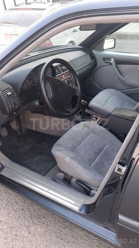Mercedes C 180 1997, 261,000 km - 1.8 l - Gəncə