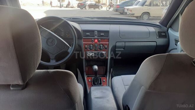 Mercedes C 180 1997, 261,000 km - 1.8 l - Gəncə