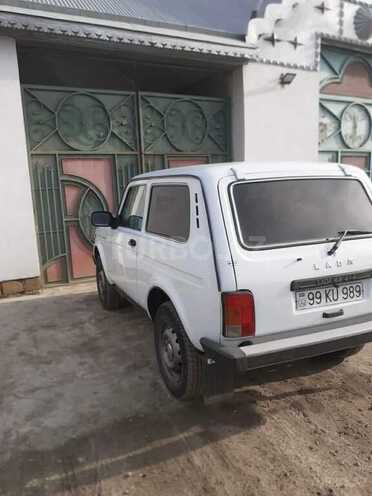 LADA (VAZ) Niva 2013, 111,400 km - 0.8 л - Ucar