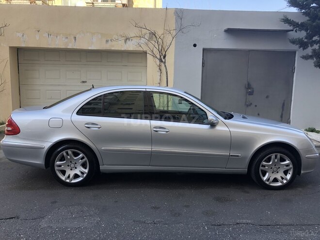 Mercedes E 220 2006, 265,000 km - 2.2 l - Bakı