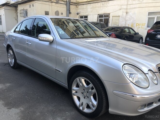 Mercedes E 220 2006, 265,000 km - 2.2 l - Bakı