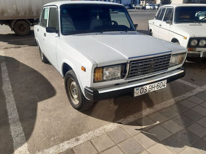 LADA (VAZ) 2107 2006, 550,055 km - 1.6 l - Yevlax