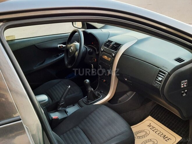 Toyota Corolla 2008, 188,000 km - 1.4 л - Bakı