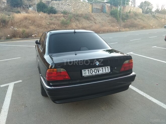 BMW 740 2001, 131,600 km - 4.4 л - Bakı