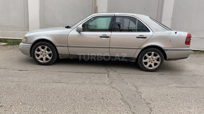 Mercedes C 280 1995, 321,000 km - 2.8 l - Bakı