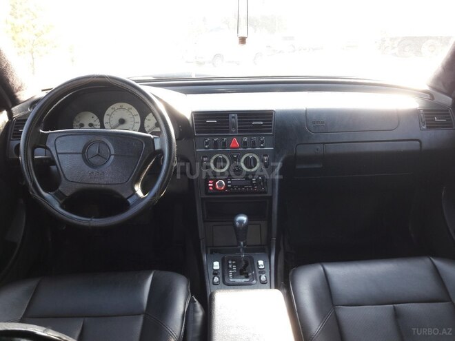 Mercedes  1998, 255,000 km - 2.3 l - Bakı