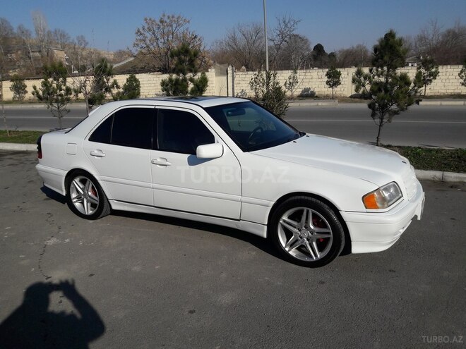 Mercedes  1998, 255,000 km - 2.3 l - Bakı