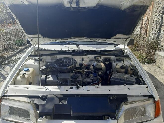 LADA (VAZ) 2114 1987, 200,000 km - 1.5 л - Şəki