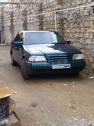 Mercedes C 230 1997, 270,000 km - 2.3 l - Bakı