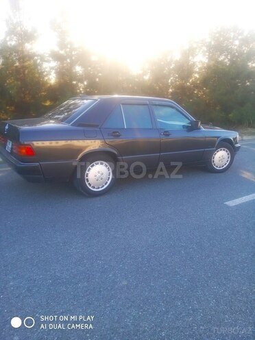 Mercedes 190 1993, 250,000 km - 0.3 l - Ağdaş