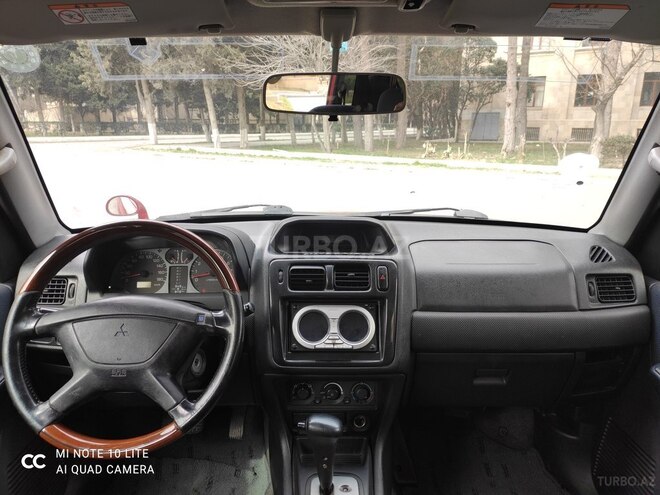 Mitsubishi Pajero io 2001, 211,500 km - 1.8 l - Bakı