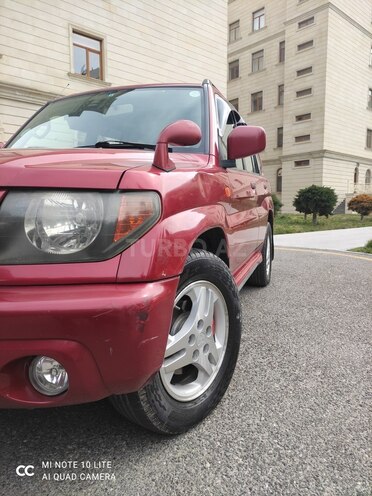 Mitsubishi Pajero io 2001, 211,500 km - 1.8 l - Bakı