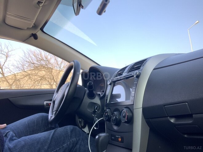 Toyota Corolla 2009, 312,685 km - 1.6 l - Bakı