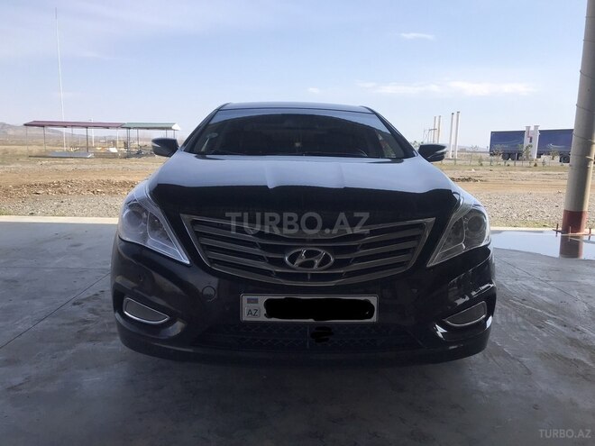 Hyundai Grandeur 2011, 150,000 km - 3.0 l - Ucar