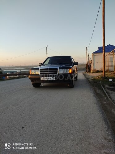 Mercedes 190 1992, 215,000 km - 2.0 l - Bakı