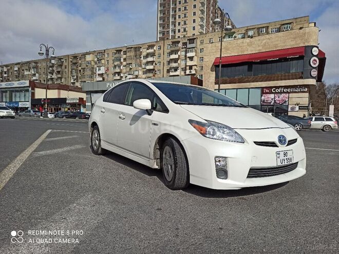 Toyota Prius 2011, 245,000 km - 1.5 l - Bakı