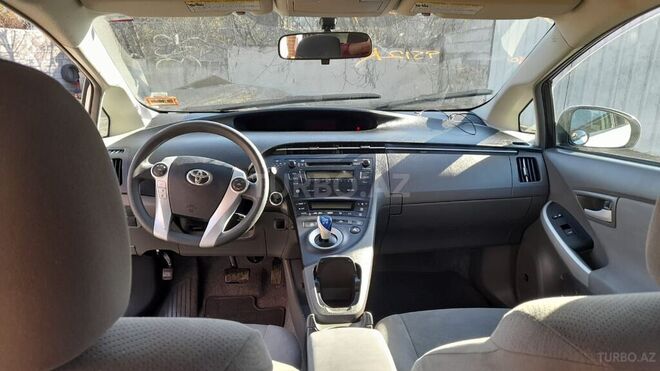 Toyota Prius 2011, 245,000 km - 1.5 l - Bakı
