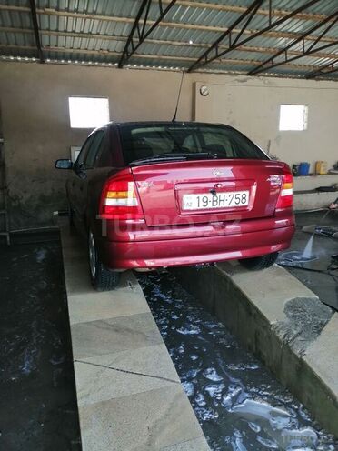 Opel Astra 1998, 224,000 km - 1.6 l - Horadiz