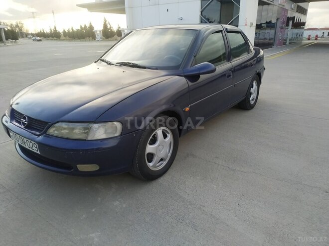 Opel Vectra 1997, 235,145 km - 1.8 l - Bakı