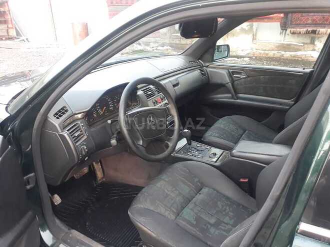 Mercedes E 230 1997, 268,968 km - 2.3 l - Gəncə