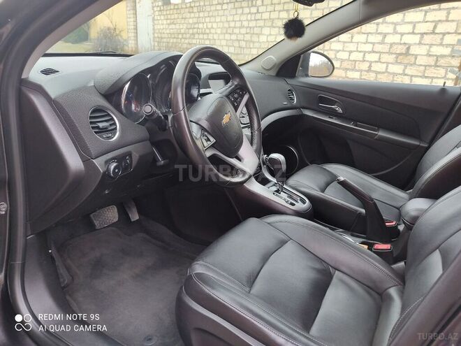 Chevrolet Cruze 2015, 127,000 km - 1.4 l - Gəncə