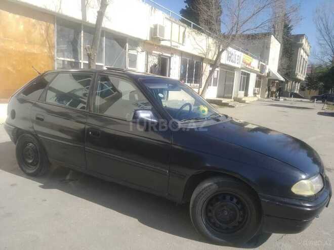Opel Astra 1992, 253,507 km - 1.6 l - Sumqayıt